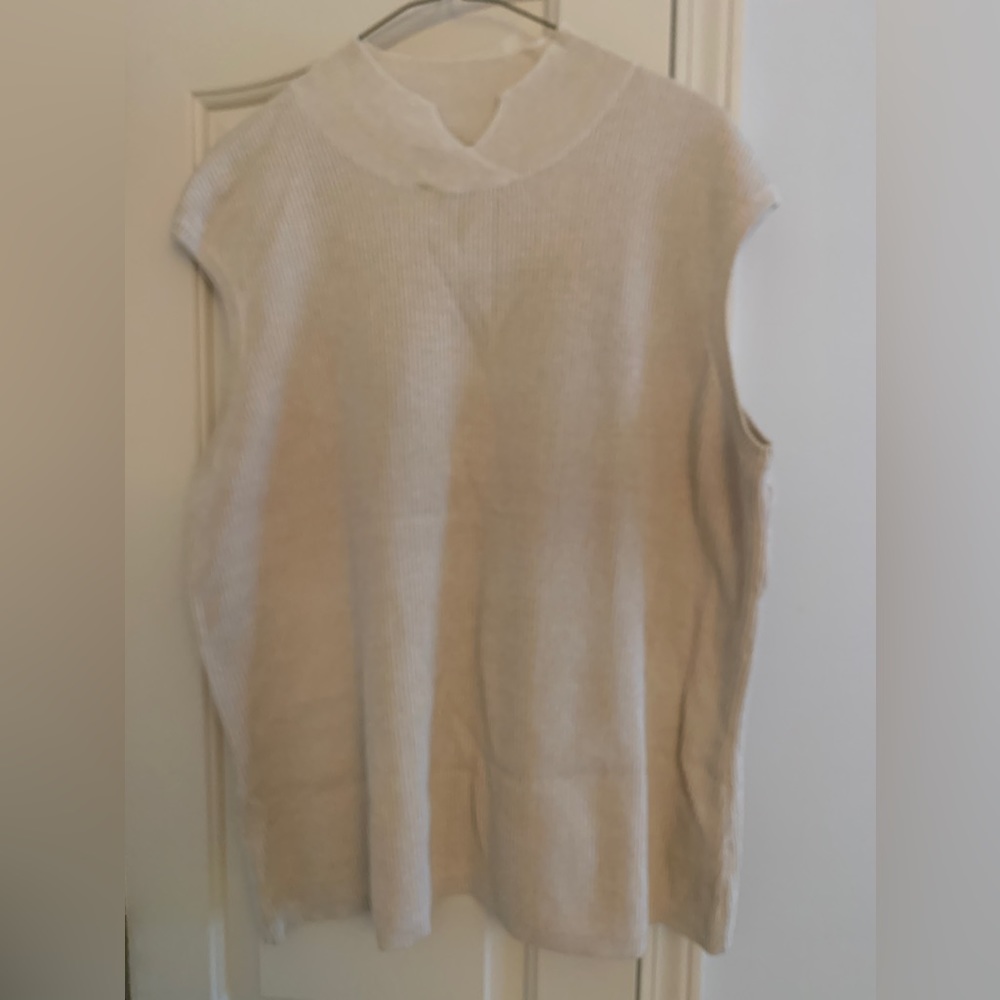 Coldwater Creek mock neck sleeveless silk top